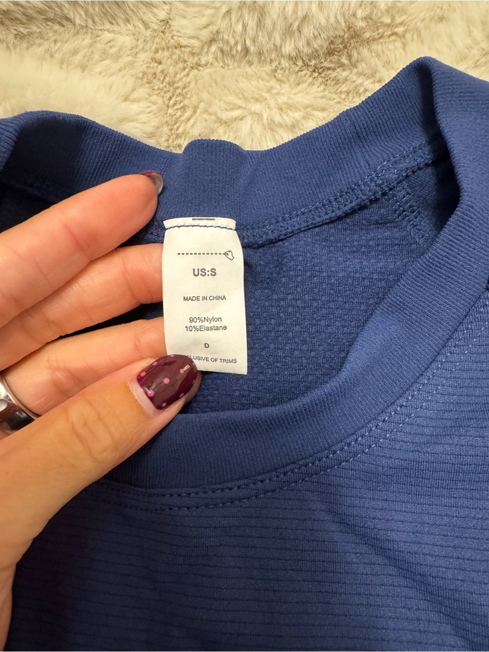 Women's Short Sleeve Performance Tee - Deep Blue - Picture 2 of 3